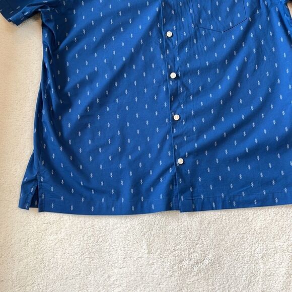 Van Heusen Men’s Blue Short Sleeve Man's Pocket Dress Shirt XLarge Slim … - Picture 2 of 7